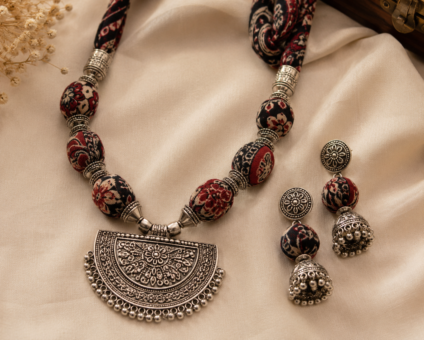 Understanding the Metals Used in Handmade Jewelry