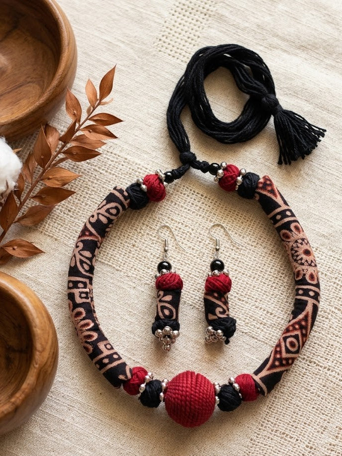 Ruhani Fabric Choker Set