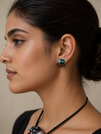 Noir Rang Artisan Necklace Set