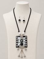 Kashvi Artisan Pendant Set