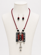 Kashvi Artisan Pendant Set