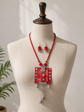 Varnika Pendant Set