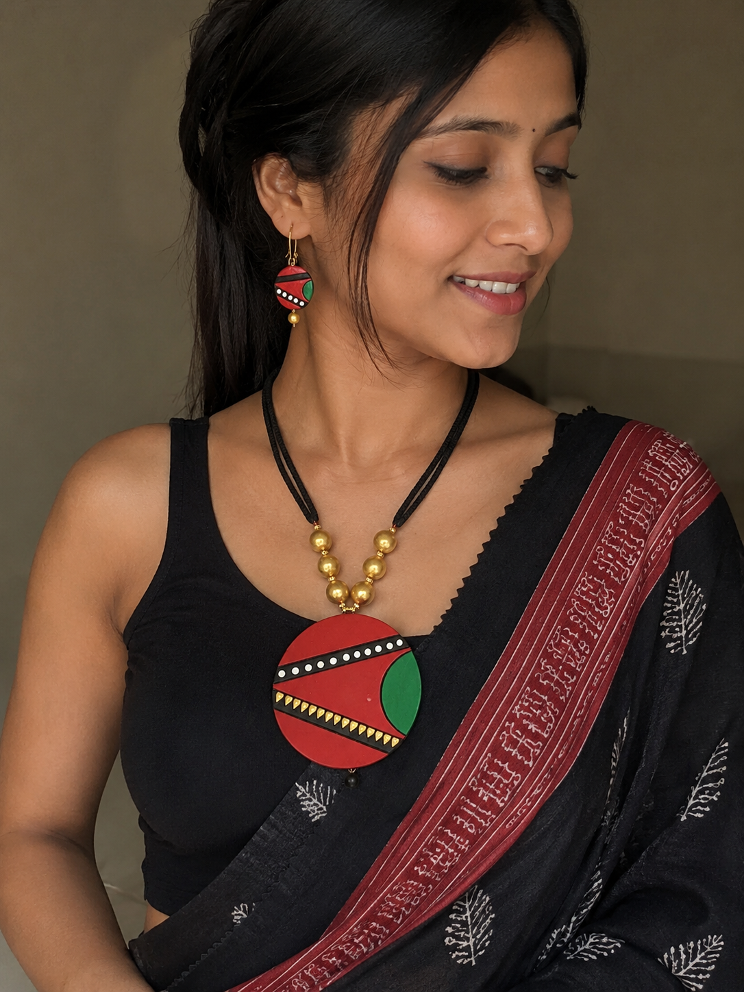 Orbit Artisan Necklace Set