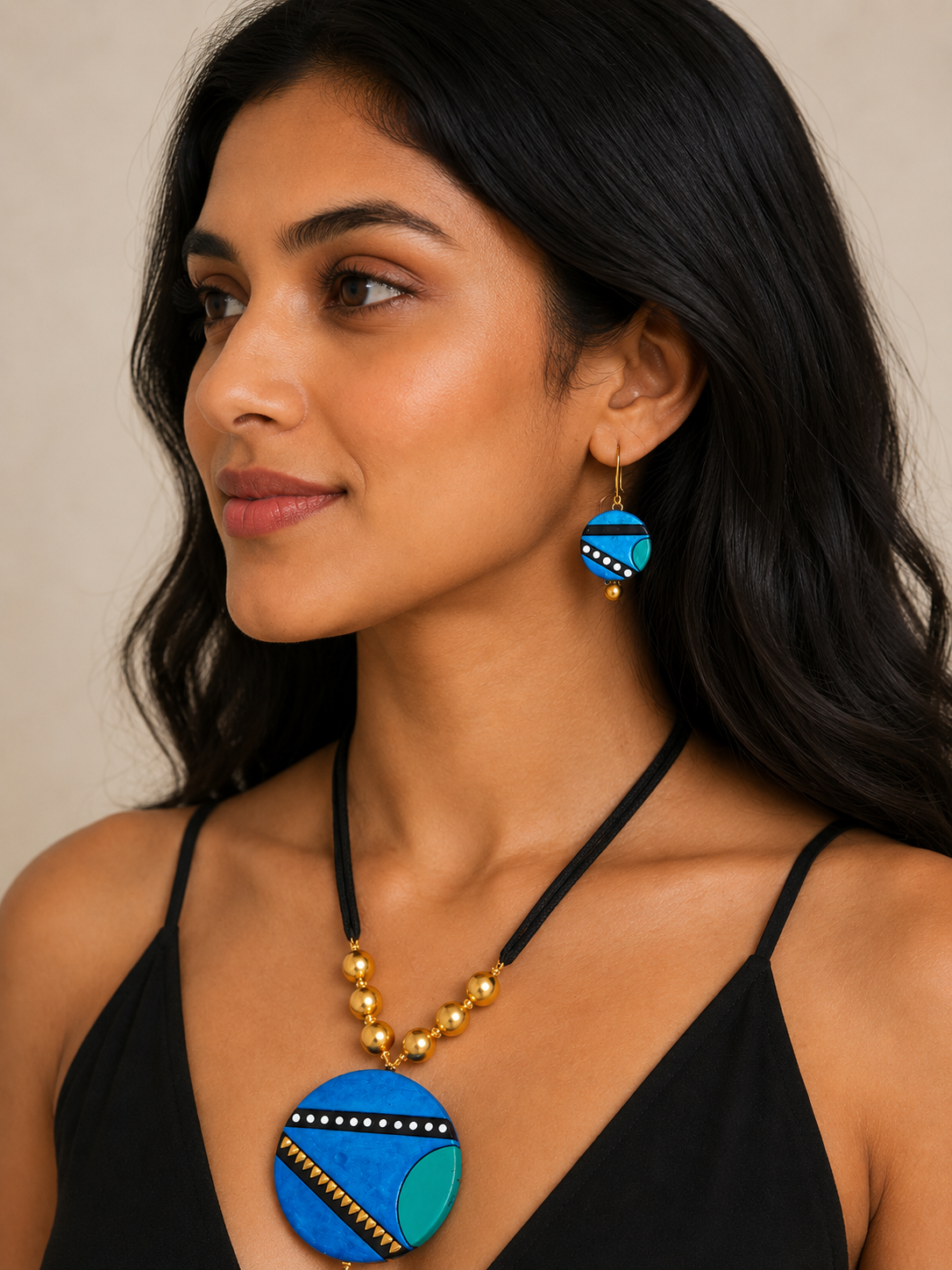 Orbit Artisan Necklace Set