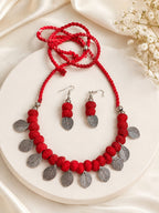 Vanya Leaf Charm Necklace Set