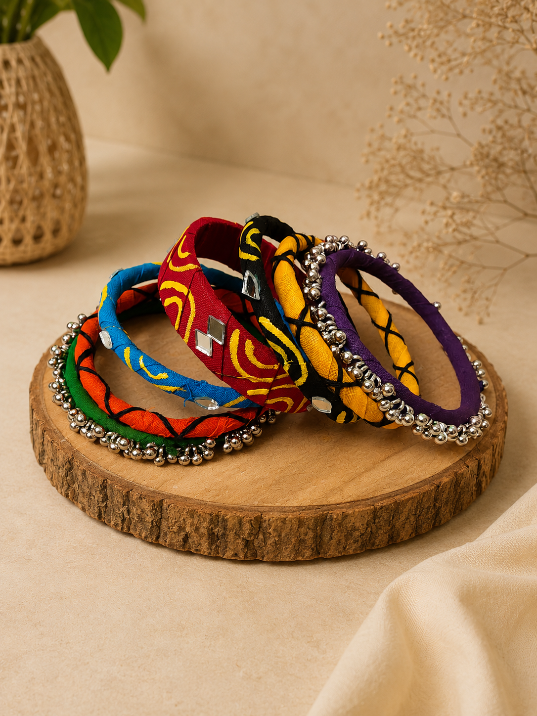 Karigari Ghungroo Bangle Set