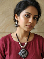 Leaf Charm Necklace Set