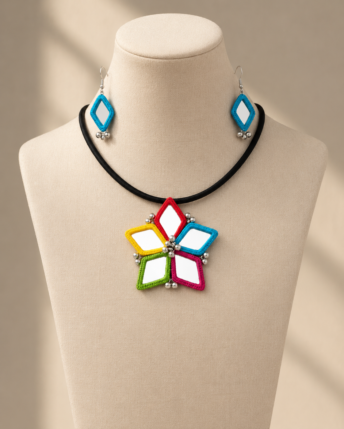 Panchrang Mirror Bloom Necklace Set