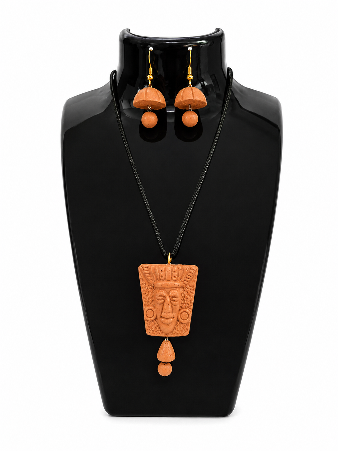 Tribal Heritage Mud Necklace Set