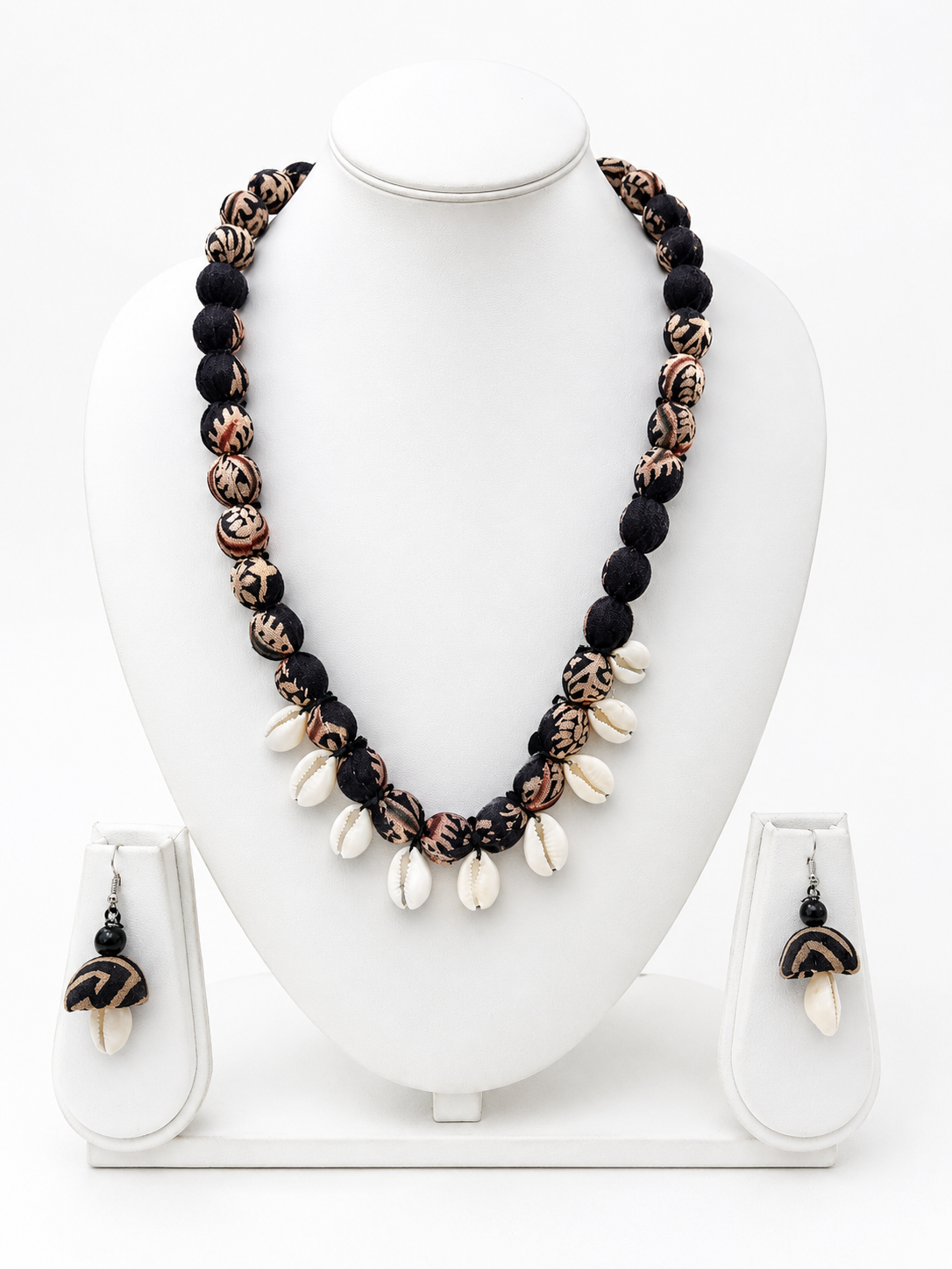 Fabric & Cowrie Shell Necklace Set