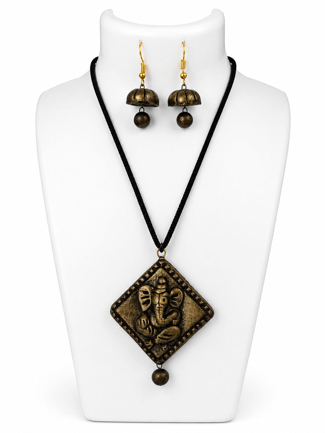 Mitti Ganesha Grace Necklace Set