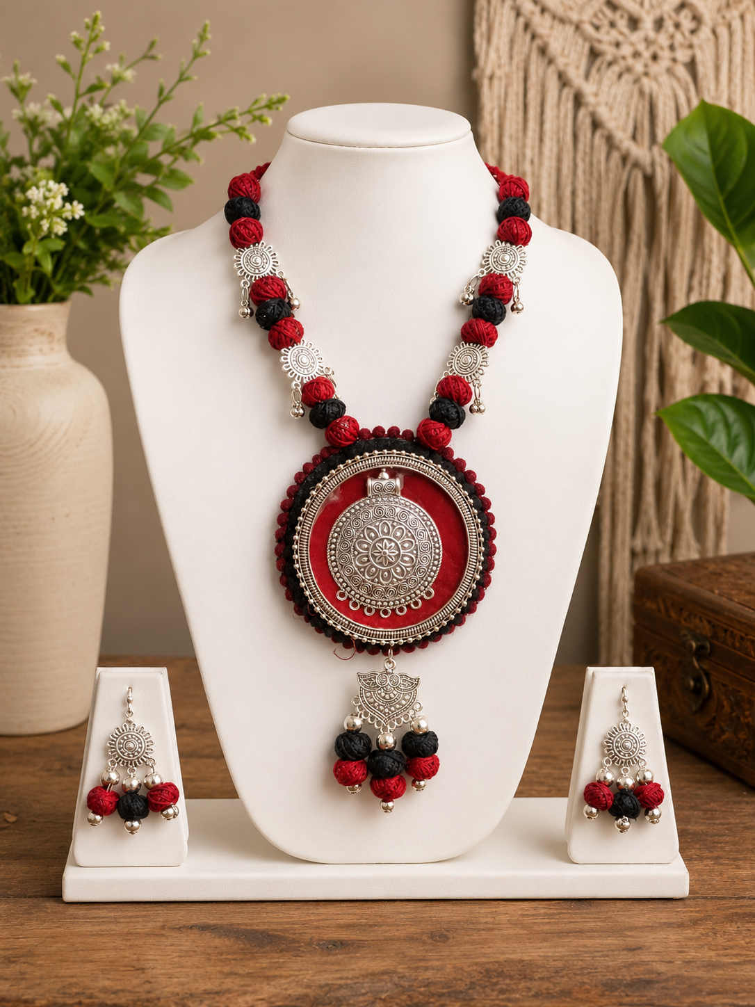 Raktima Mandala Necklace & Earrings Set