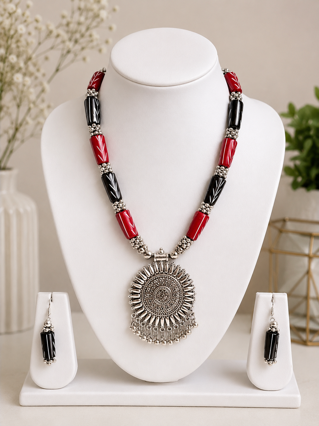 Shvetika Silver Pendant Necklace & Earrings Set