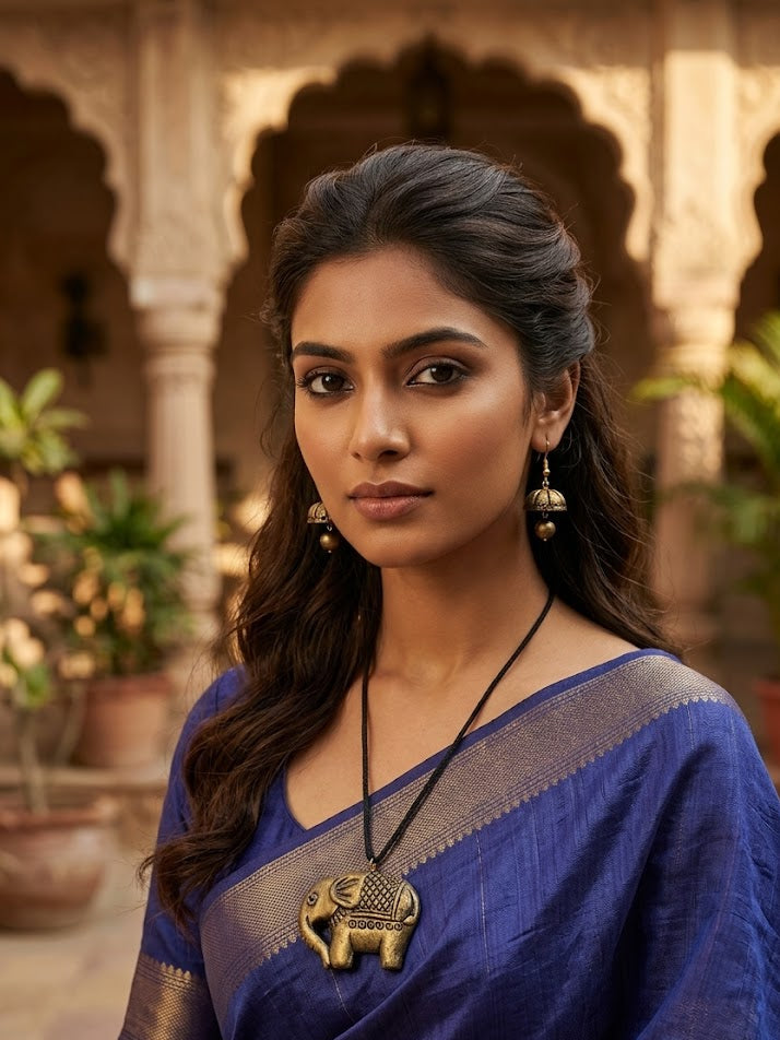 Gajraaj Mud Jewellery Set