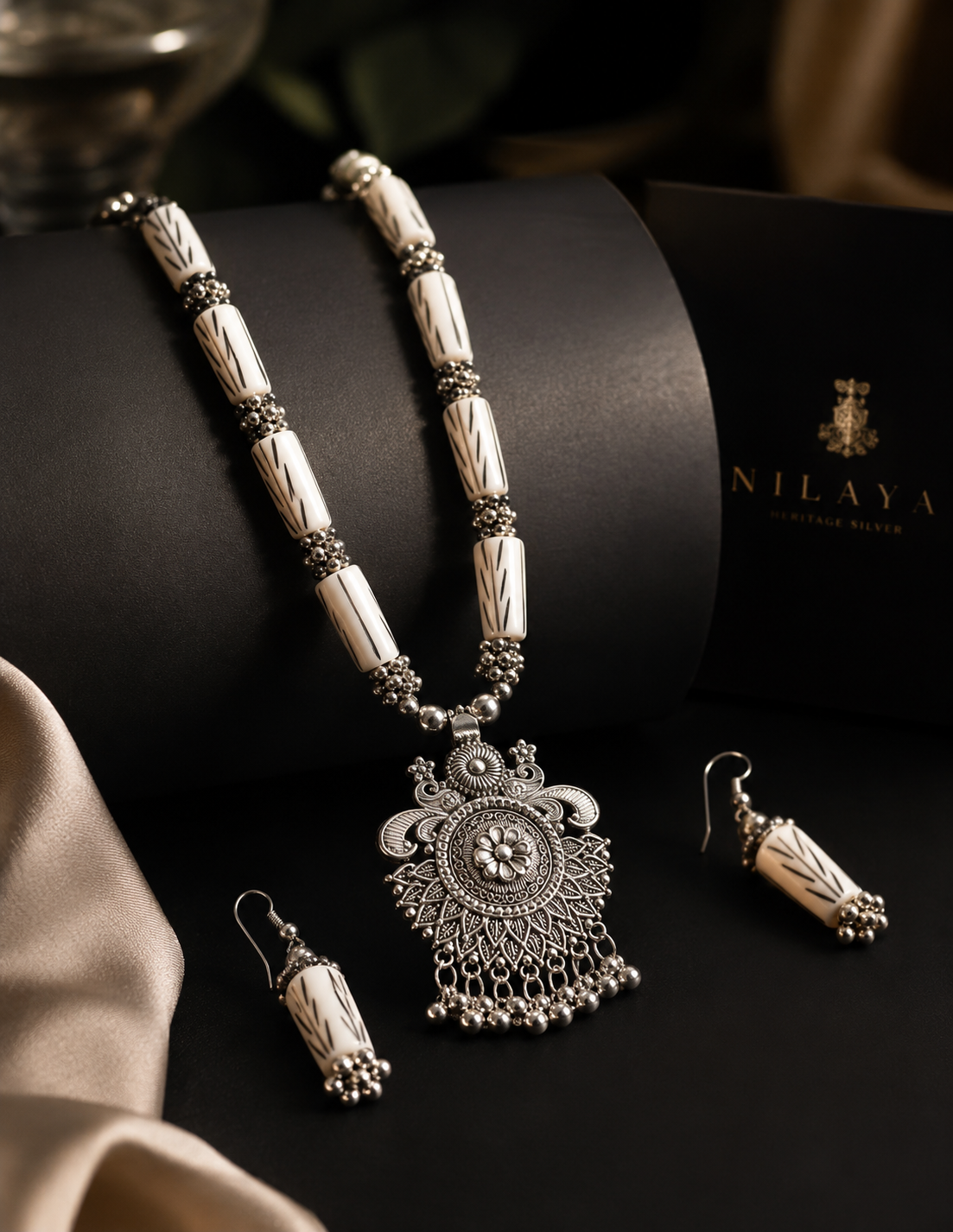 Chandrika Pendant Necklace & Earrings Set