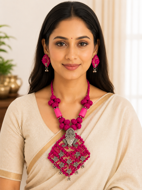 Aparajita Handwoven Goddess Durga Jewellery Set