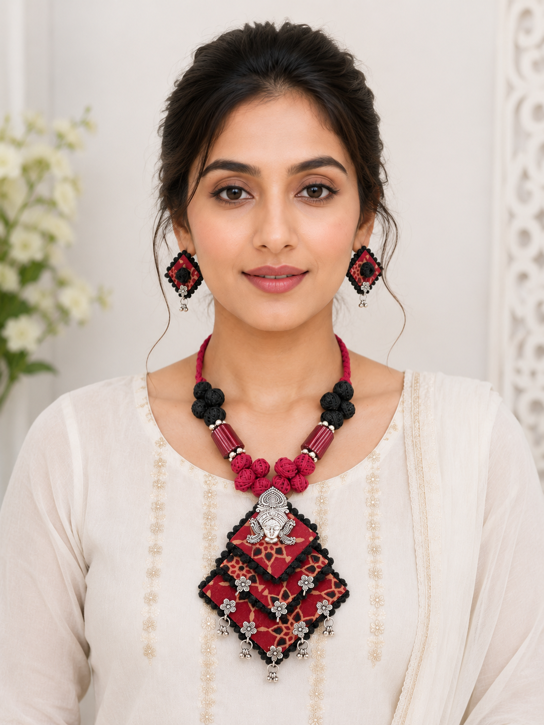 Gulnaar Devi Fabric Black And Maroon Necklace Set