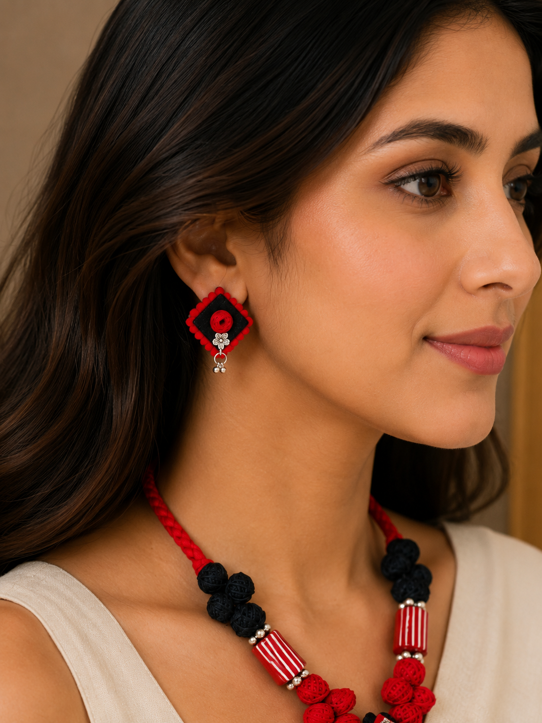 Gulnaar Devi Fabric Black And Maroon Necklace Set