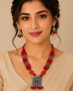 Zariya Square Pendant Necklace Set