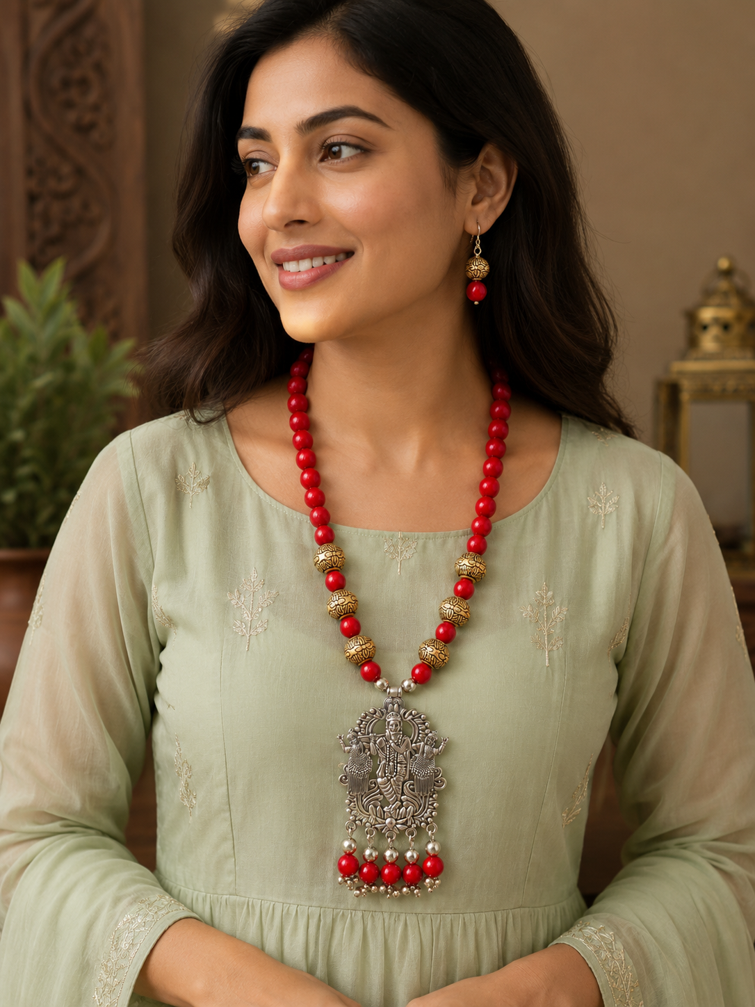 Krishna Oxidised Pendant Necklace Set