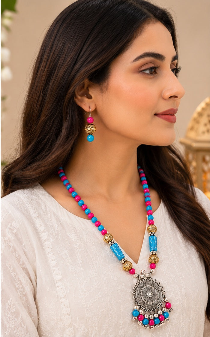 Meher Rang Pendant Set