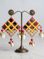 Mirror Grid Shell Tassel Earrings