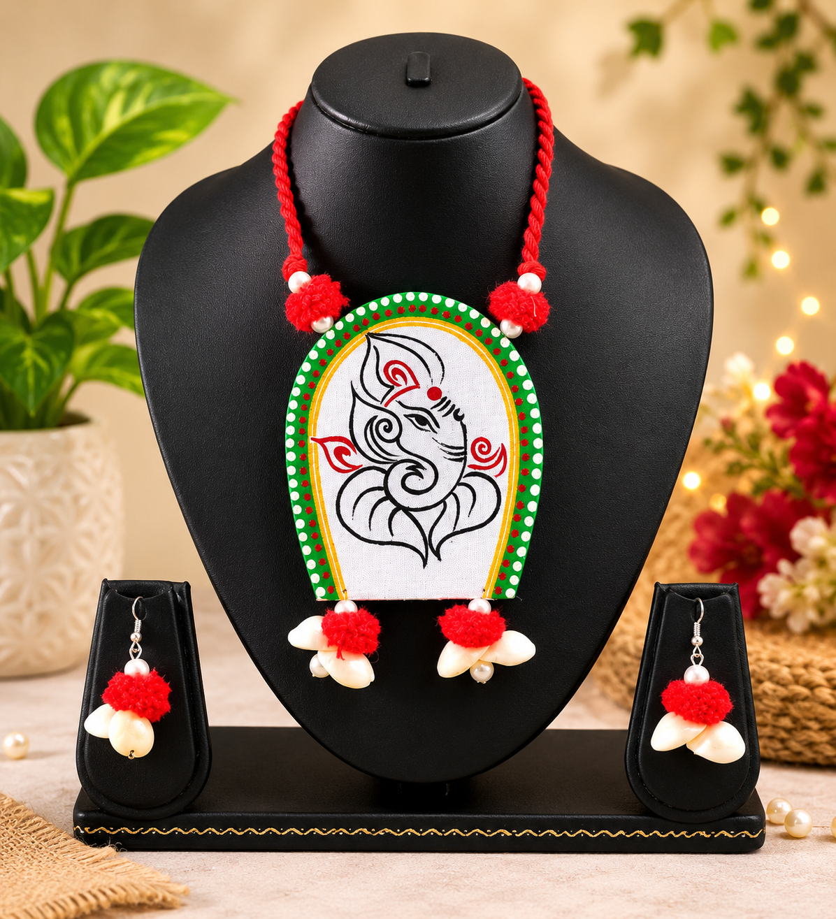 Gajanan Grace Pendant Set
