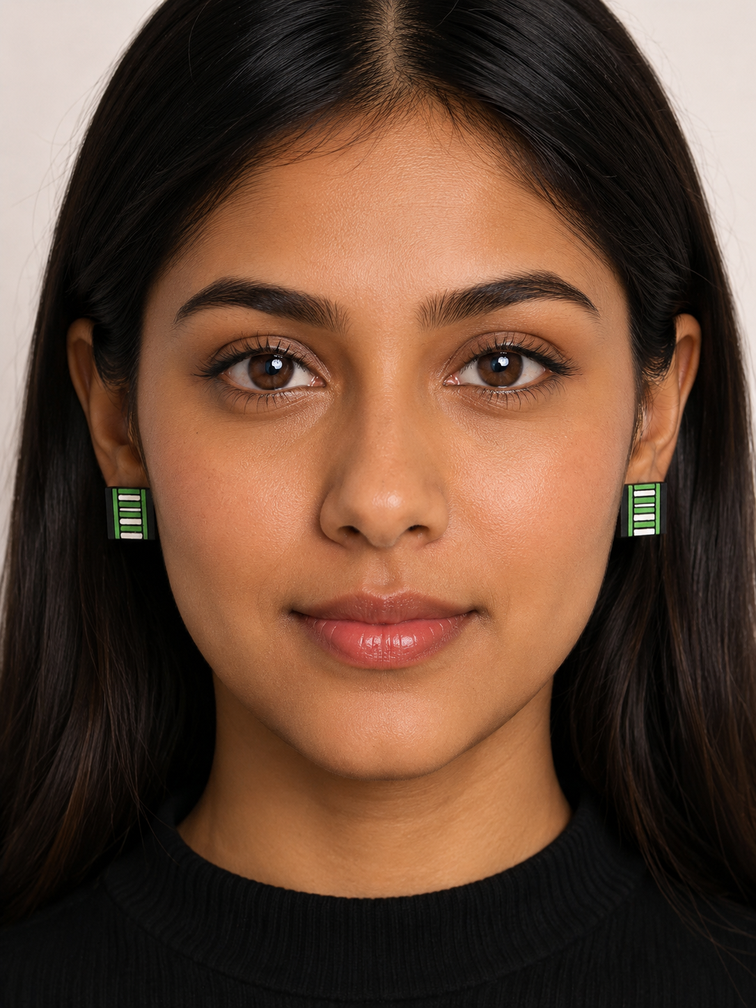Mint Groove Geometric Stud Earrings