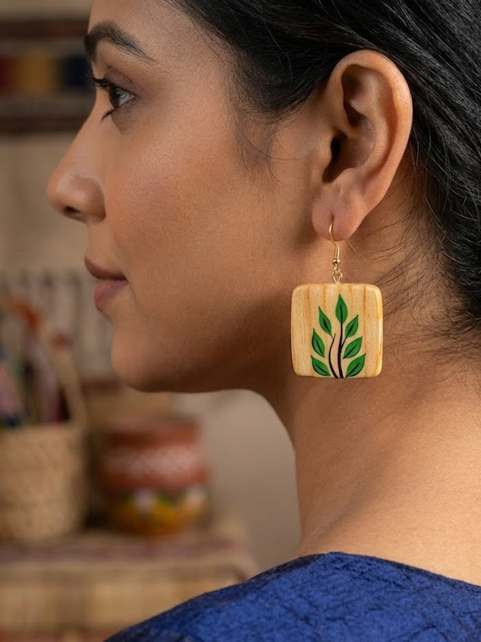 Nrityara Folk Art Pendant Set