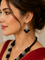 Aarvika Pendant Necklace Set