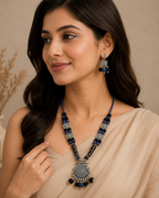 Nayra Pendant Necklace Set