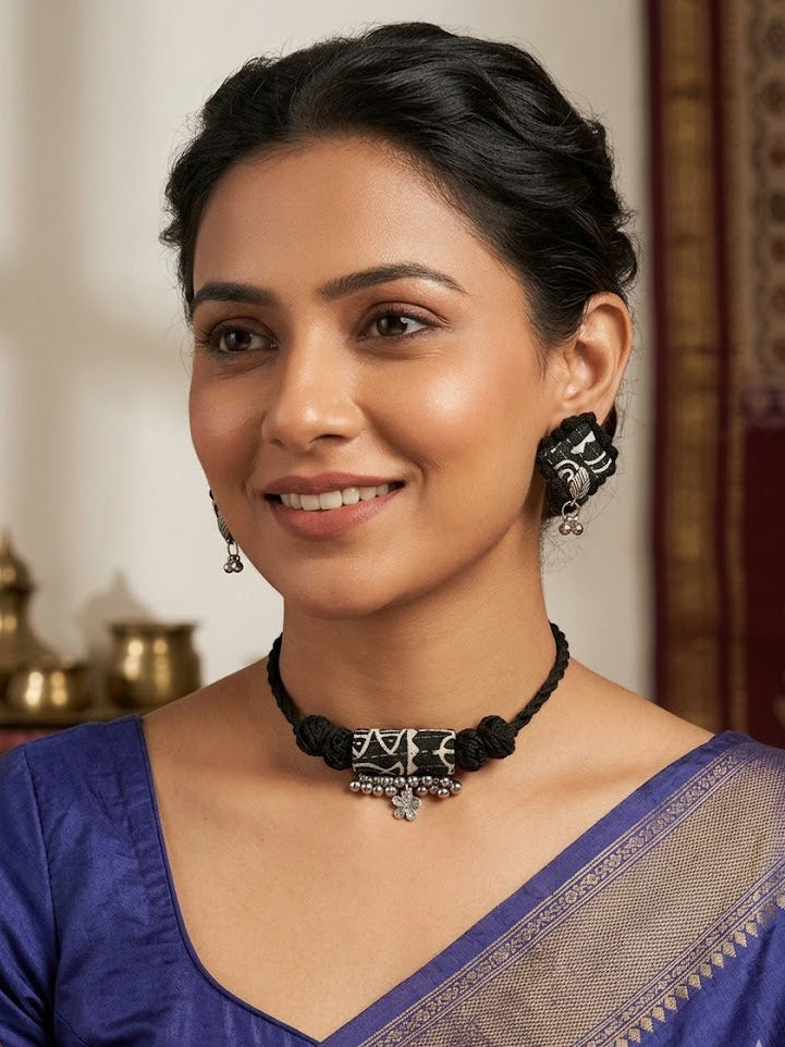 Fabric Choker Set with Silver Detailing