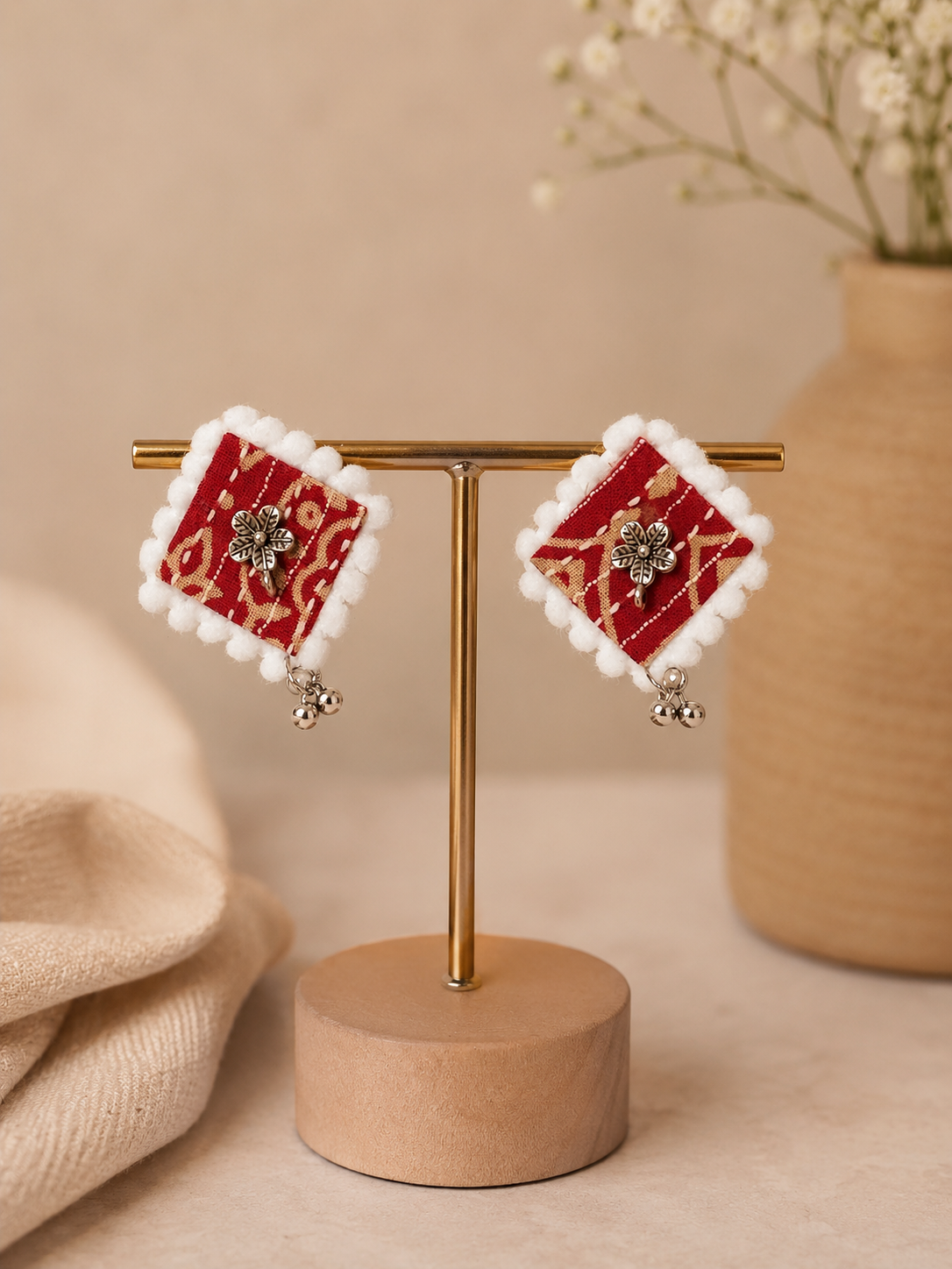 🎁 Ajrak Diamond Earrings (100% off)