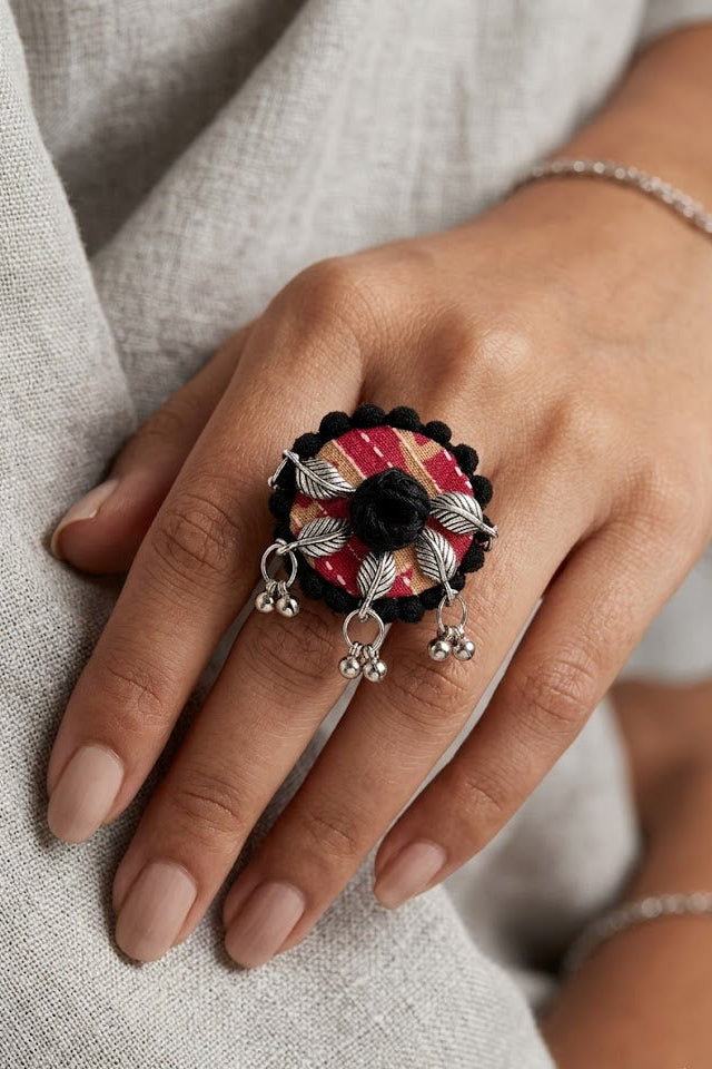 Charm Folk Handcrafted Ring