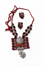 Indrani Artisan Necklace Set
