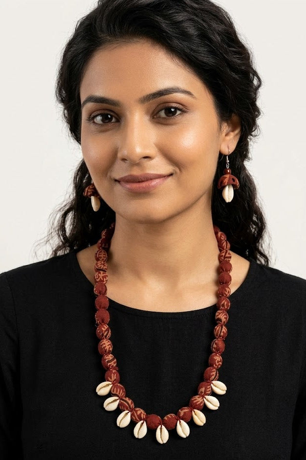 Fabric & Cowrie Shell Necklace Set