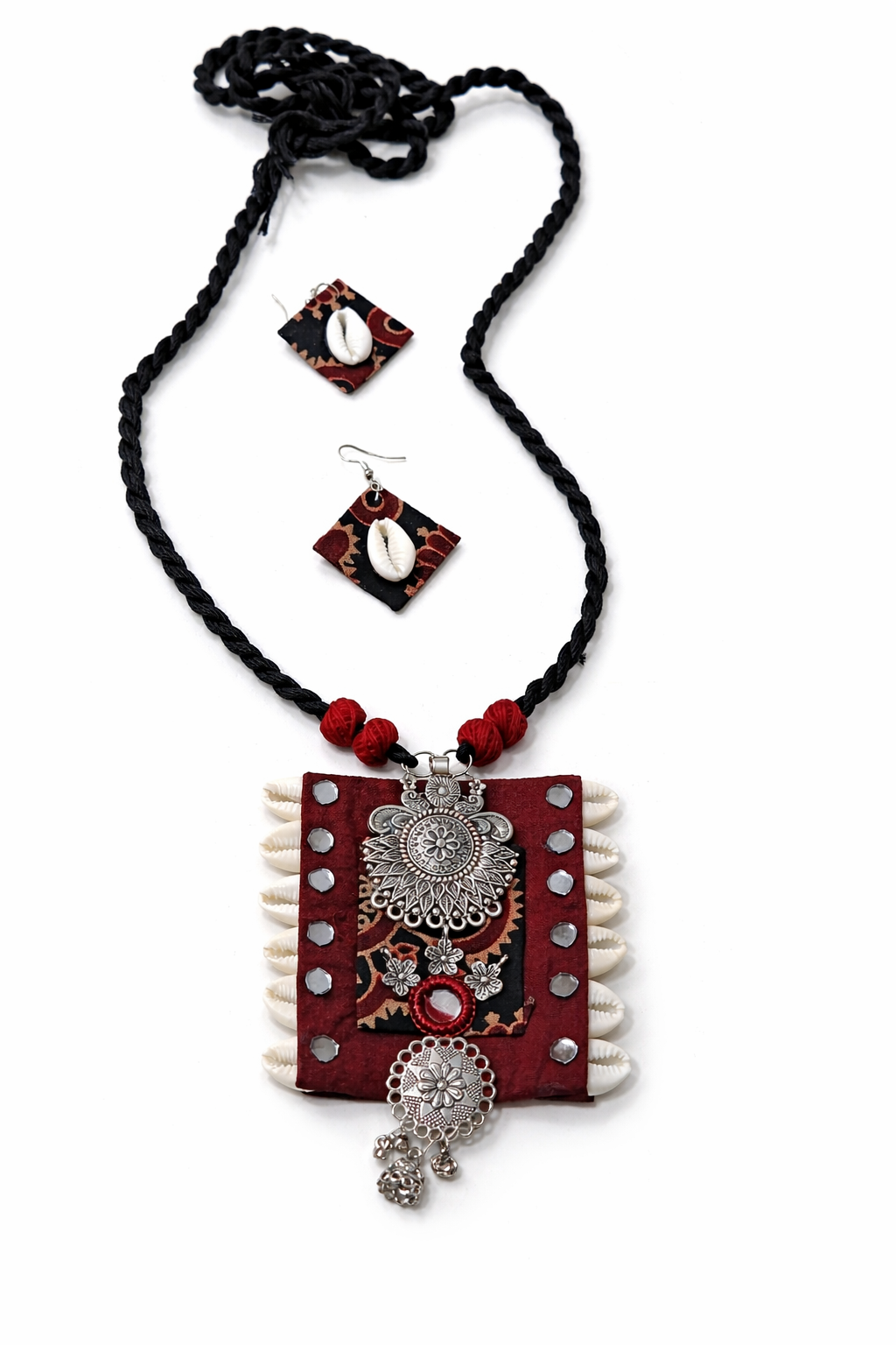 Boho Cowrie Shell Necklace Set