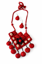 Quilted Fabric Necklace Set