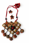 Quilted Flower Necklace Set
