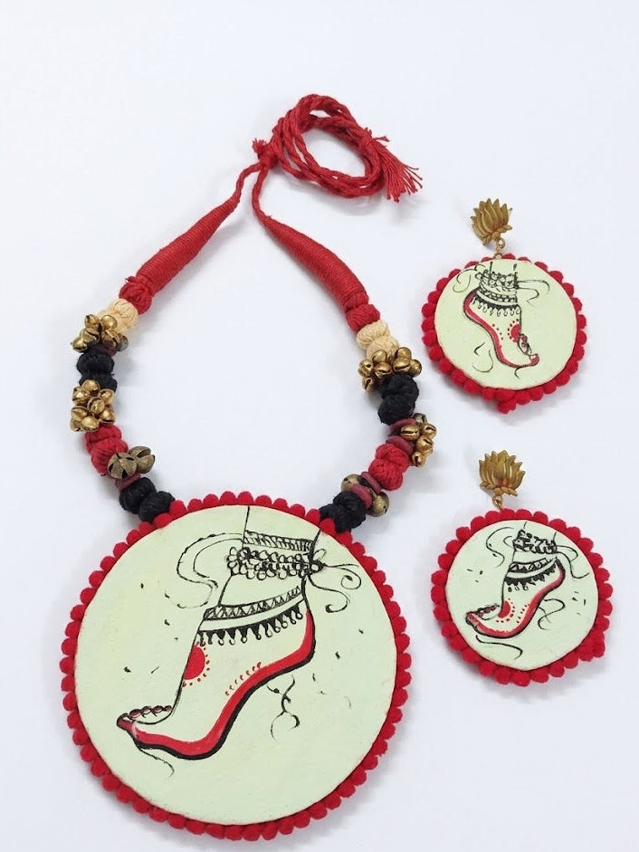 Dance Footprint Statement Necklace Set