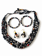 Noir Bloom Jewellery Set