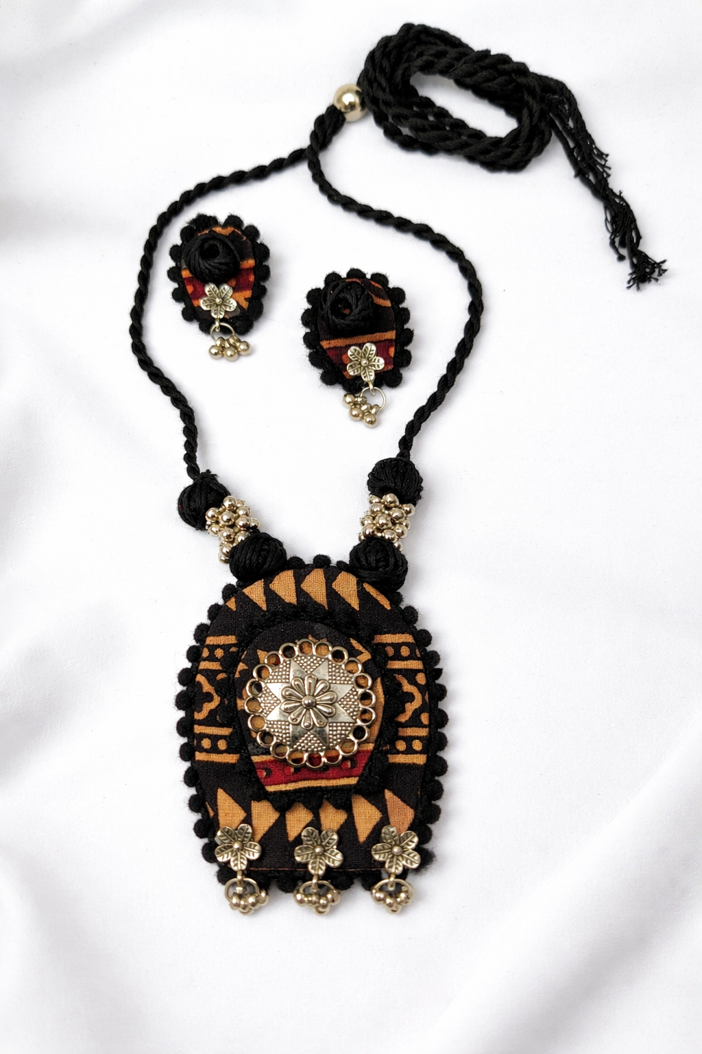 Tribal Fabric Necklace Set