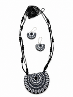 Monochrome Mandala Necklace Set