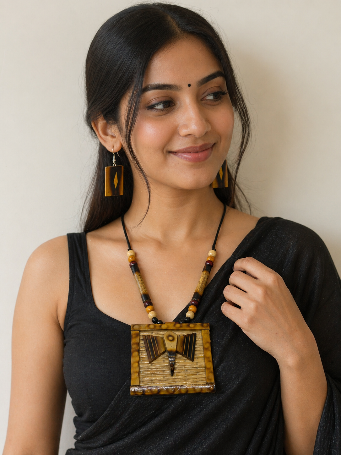 Elephant Bamboo Necklace Set