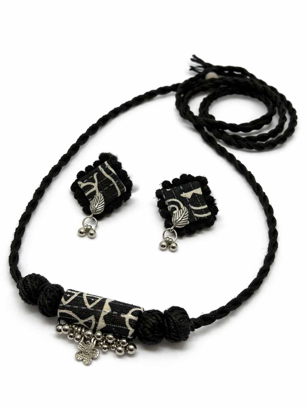 Fabric Choker Set with Silver Detailing