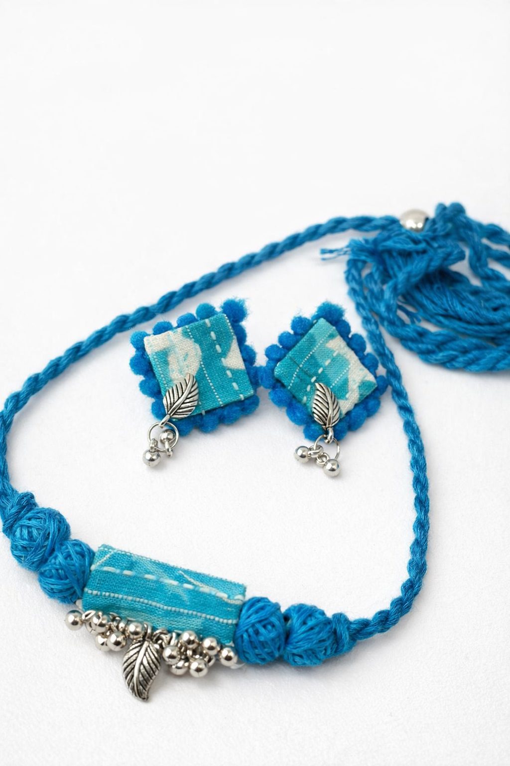 Fabric Choker Set with Silver Detailing